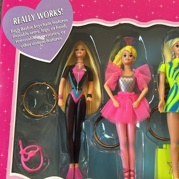 Vintage Barbie Keychain Collector’s Set 1998 Movable Swimsuit Ballerina Ocean - Picture 4 of 6